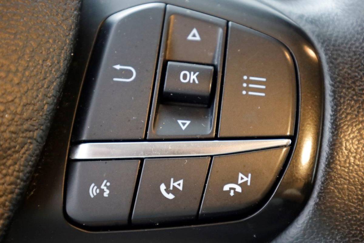 Ford Transit Custom Ford Transit Custom 2.0 TDCI 130pk L2H1 Trend Camera/Carplay 06-2022