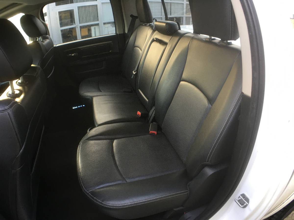 Dodge Ram 1500 Dodge Ram 1500 5.7 V8 4×4 Crew Cab 5’7 Sport Luchtvering, Mickeytomson velgen, magnaflow uitlaat, NAP, lage bijtelling