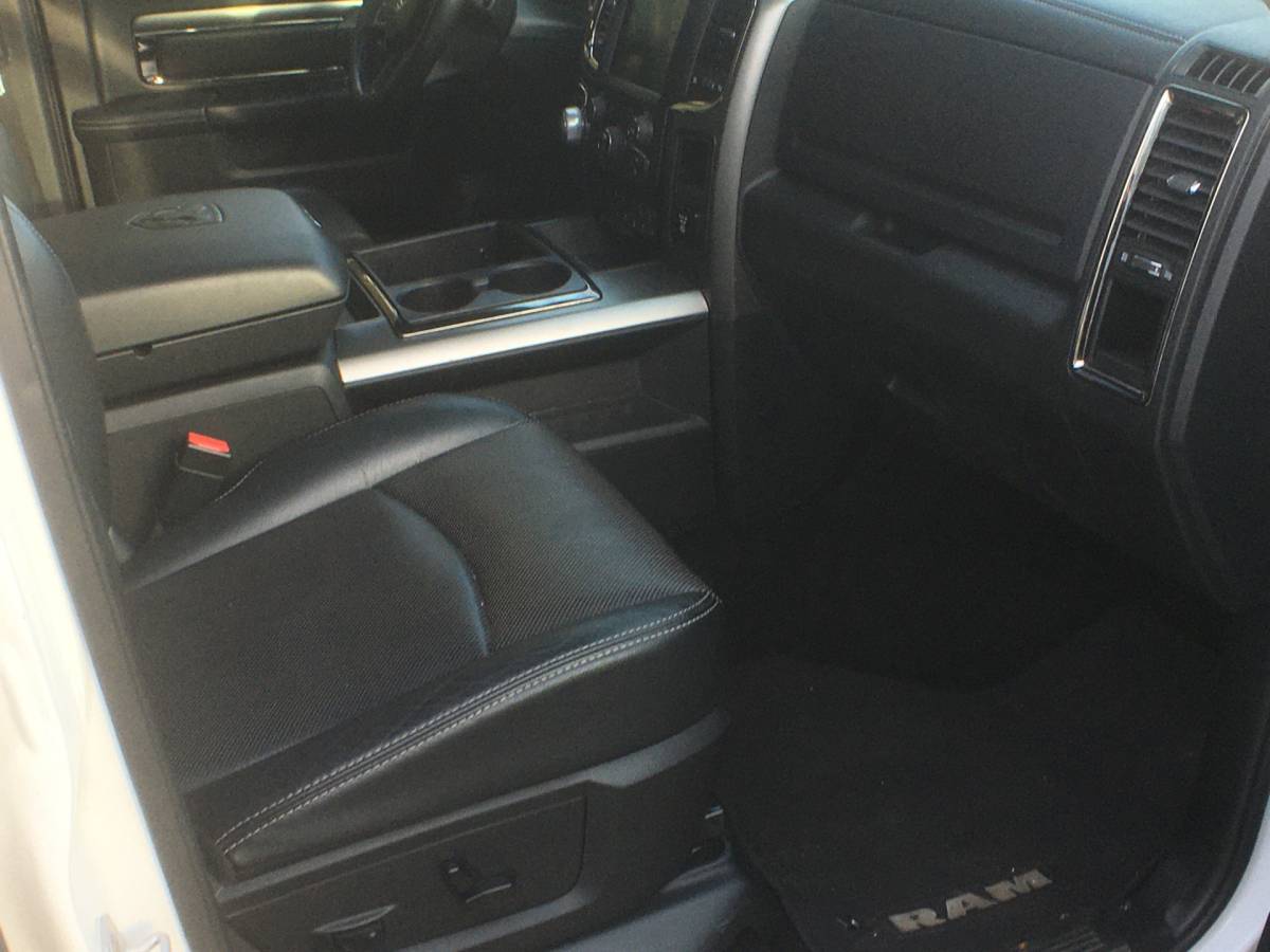 Dodge Ram 1500 Dodge Ram 1500 5.7 V8 4×4 Crew Cab 5’7 Sport Luchtvering, Mickeytomson velgen, magnaflow uitlaat, NAP, lage bijtelling