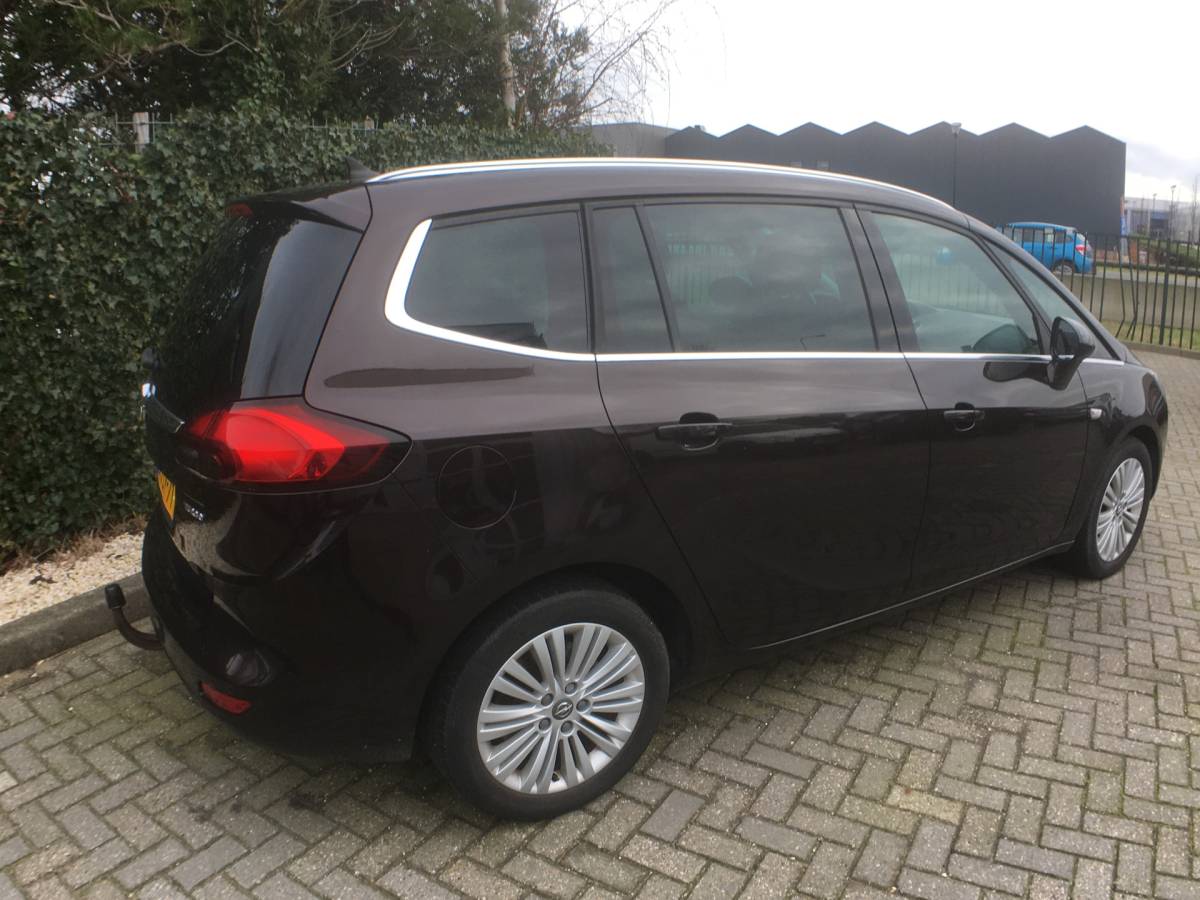 Opel Zafira Opel Zafira Tourer 1.6 Design Edition 170 PK , NL auto, LM velgen, Trekhaak
