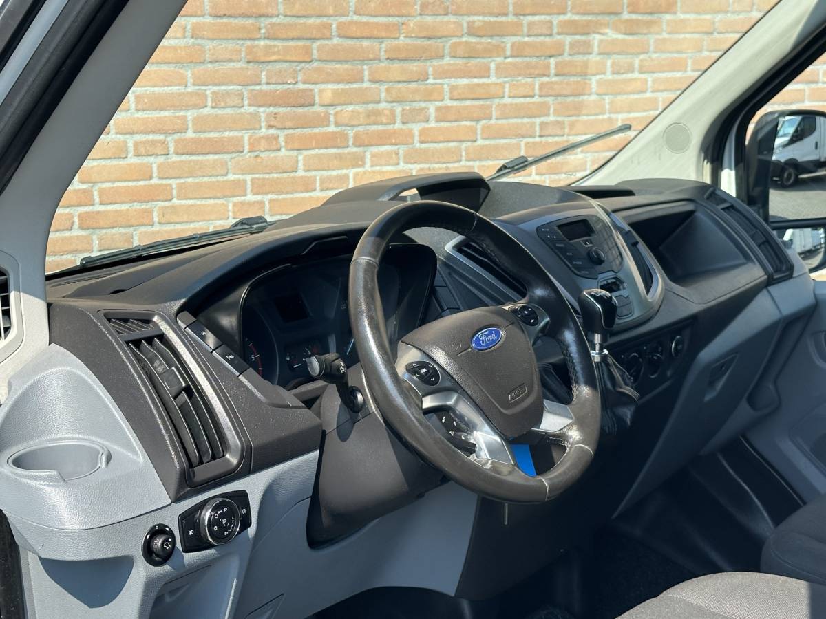 Ford Transit Ford Transit 2.0TDCI 130PK L3H2 / Cruisecontrol / Parkeersensoren / Euro6