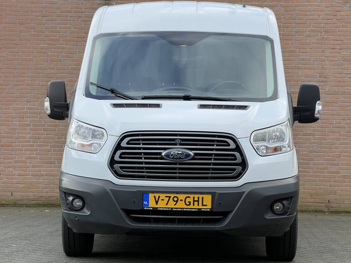 Ford Transit Ford Transit 2.0TDCI 130PK L3H2 / Cruisecontrol / Parkeersensoren / Euro6