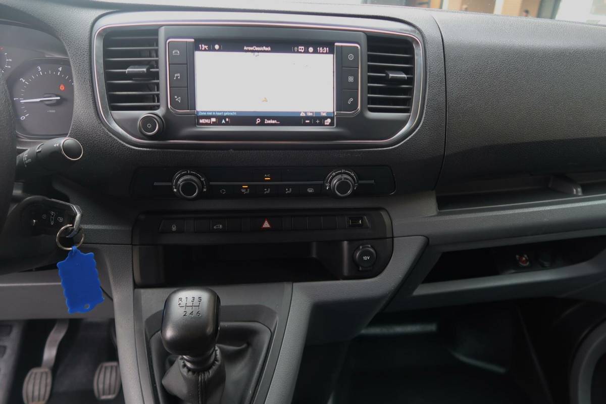 Opel Vivaro Opel Vivaro bestel 1.5 CDTI 120PK NIEUWMODEL|NAVIGATIE|CAMERA|CARPLAY|TREKHAAK|DODEHOEK|PDC|DEALER ONDERHOUDEN