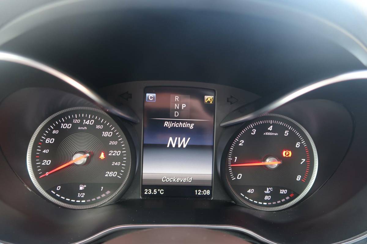 Mercedes-Benz GLC Mercedes GLC-klasse Coupe 300 4MATIC AMG|SCHUIFDAK|BURMESTER|SFEER VERLICHTING|CAMERA|DEALER ONDERHOUDEN
