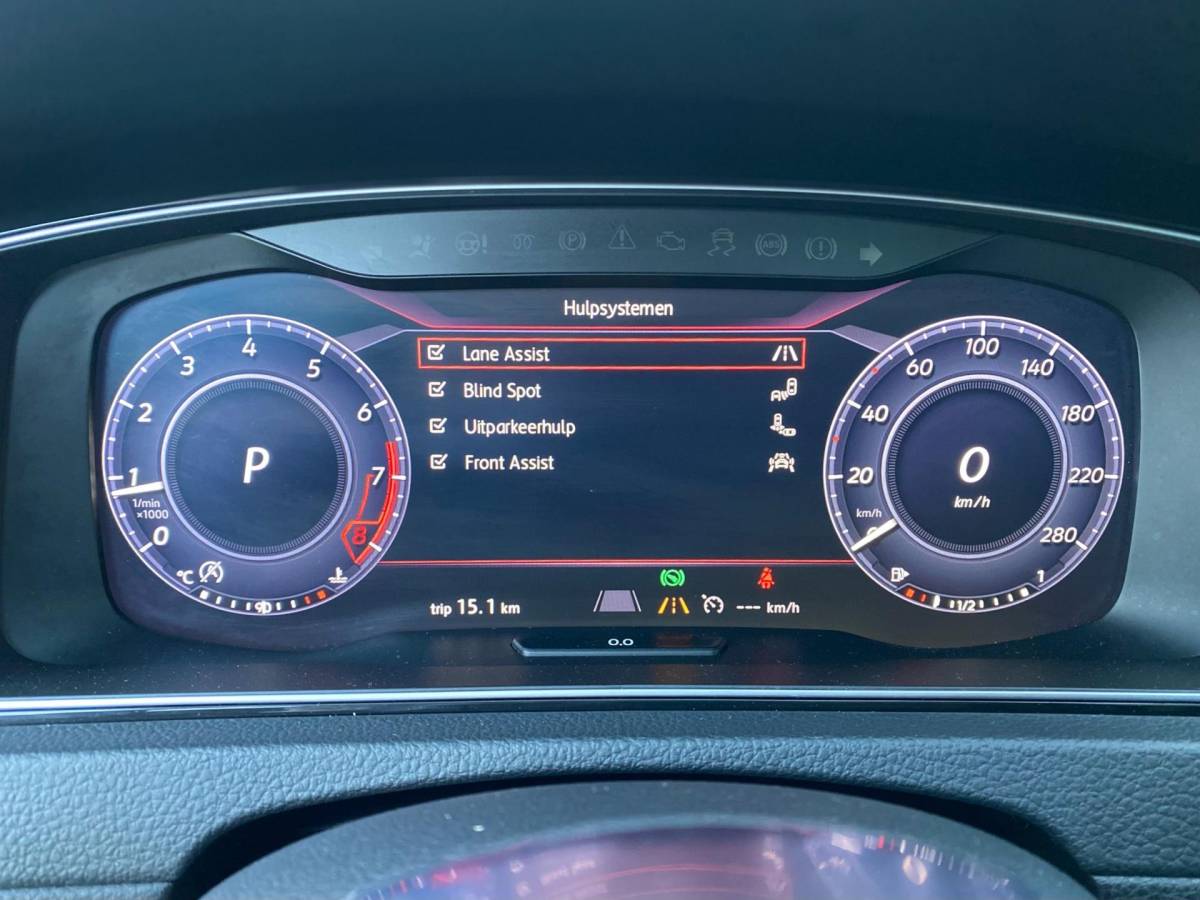 Volkswagen Golf Volkswagen GOLF 2.0 TSI GTI Performance – PANORAMA/ACC/FULL!
