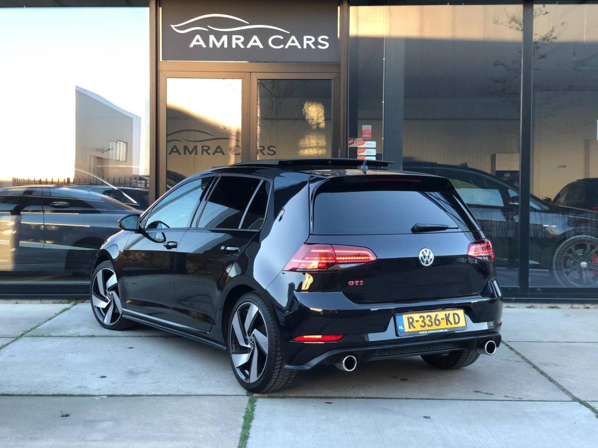 Volkswagen Golf Volkswagen GOLF 2.0 TSI GTI Performance – PANORAMA/ACC/FULL!