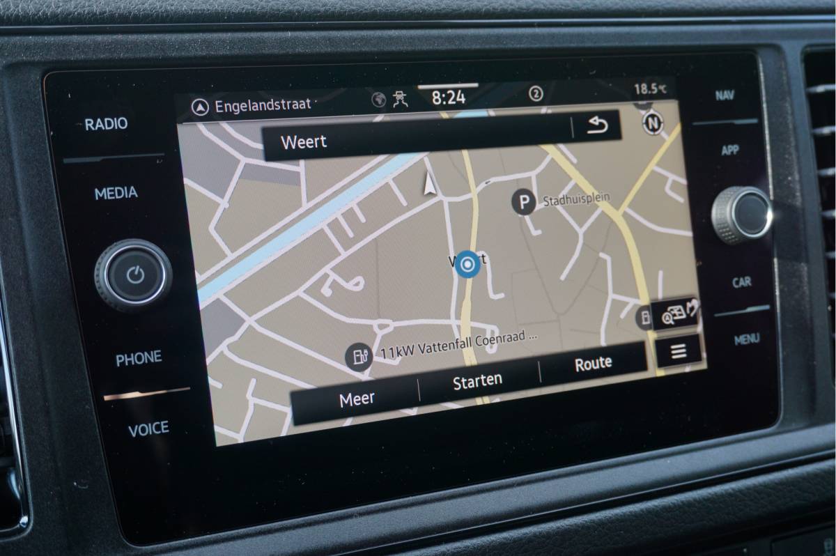 Volkswagen Crafter Volkswagen Crafter 35 177PK L3H2 AUT BPM VRIJ!! Navi, Cam, ACC, LED, Dual Tone Lak!! NR. 872