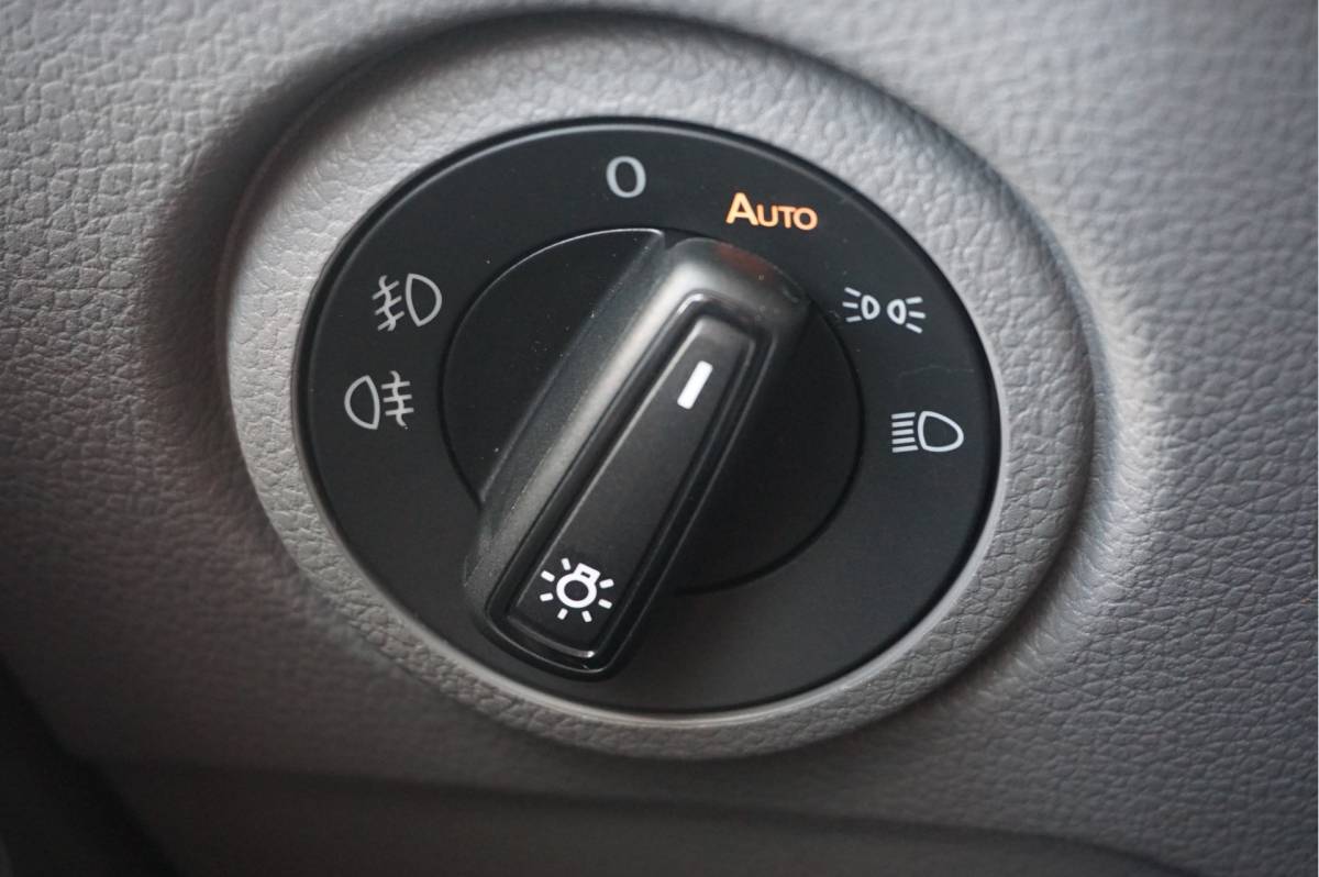 Volkswagen Crafter Volkswagen Crafter 35 177PK L3H2 AUT BPM VRIJ!! Navi, Cam, ACC, LED, Dual Tone Lak!! NR. 872