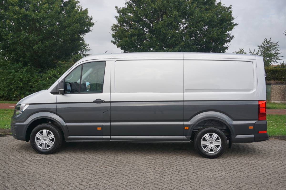 Volkswagen Crafter Volkswagen Crafter 35 177PK L3H2 AUT BPM VRIJ!! Navi, Cam, ACC, LED, Dual Tone Lak!! NR. 872