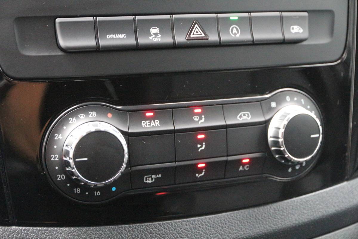 Mercedes-Benz Vito Mercedes-Benz Vito 116 CDI | Aut. | DC | Elektr. schuifdeur | Camera | Cruise | Airco..