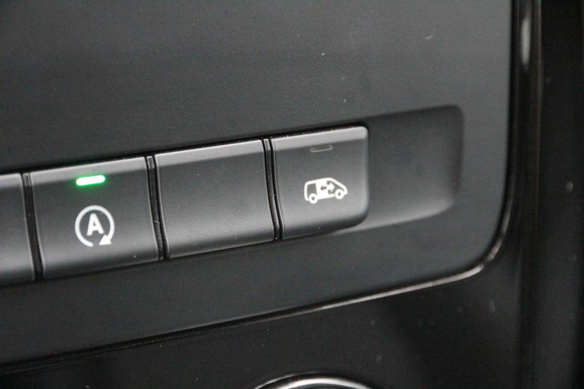 Mercedes-Benz Vito Mercedes-Benz Vito 116 CDI | Aut. | DC | Elektr. schuifdeur | Camera | Cruise | Airco..