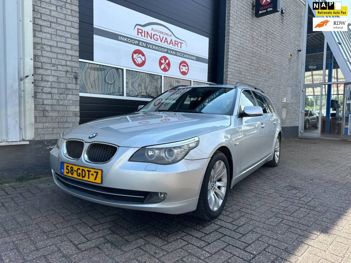BMW 5 Serie BMW 5-serie Touring 520i Corporate Lease Business Line YOUNGTIMER AUTOMAAT