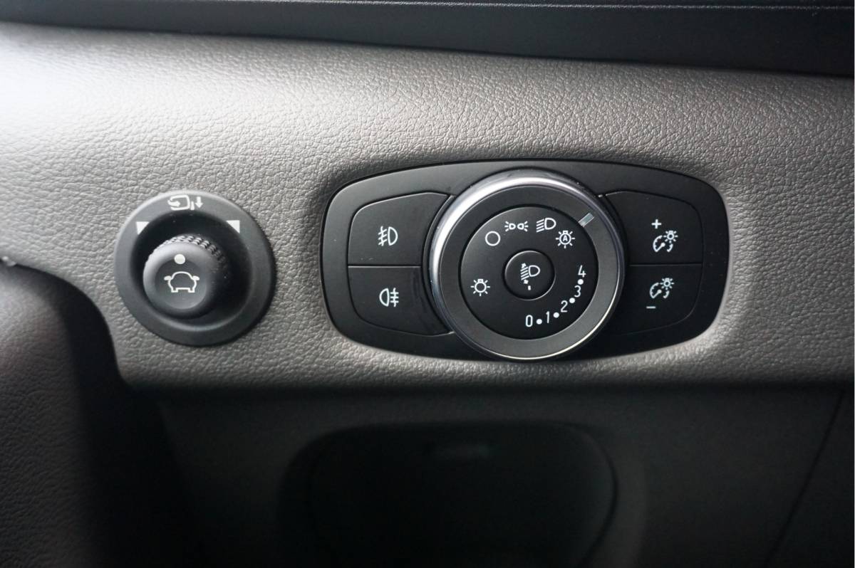 Ford Transit Ford Transit 350L 130PK L3H2 Trend AUT BPM VRIJ!! Clima, 12″ Sync 4 Navi, 270º deur, Trekhaak!! NR. 165