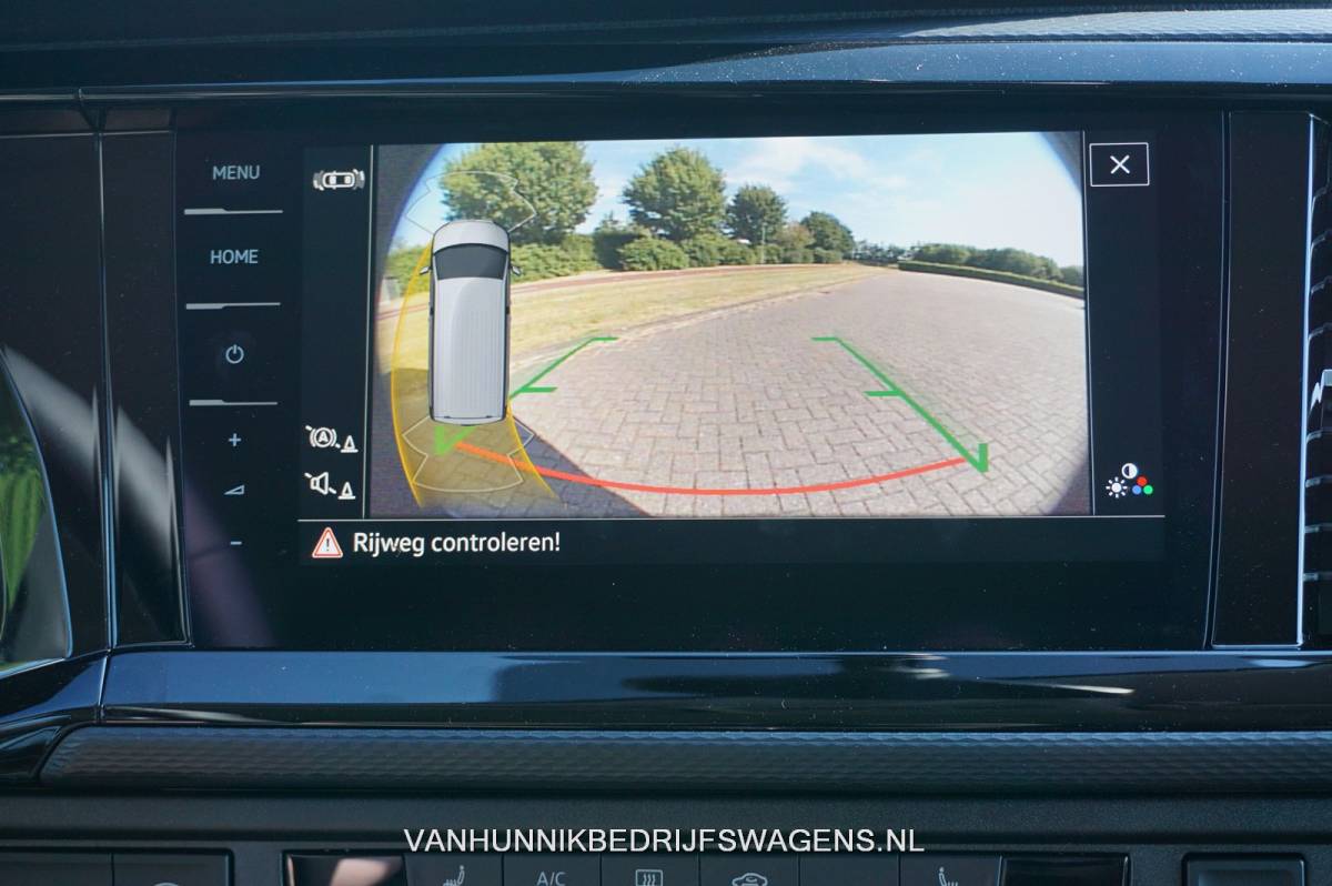 Volkswagen Transporter Volkswagen Transporter DC Highline 2.0TDI 204PK BPM VRIJ!! Navi, Camera, LED, 18″ LM Elec. Schuifdeur!! NR. 285