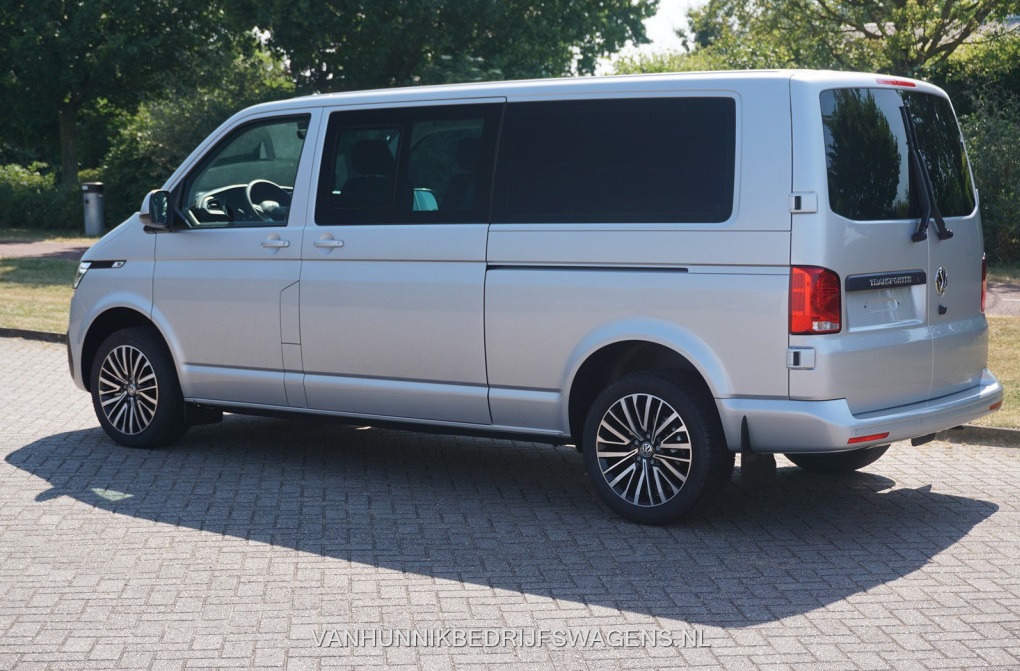 Volkswagen Transporter Volkswagen Transporter DC Highline 2.0TDI 204PK BPM VRIJ!! Navi, Camera, LED, 18″ LM Elec. Schuifdeur!! NR. 285