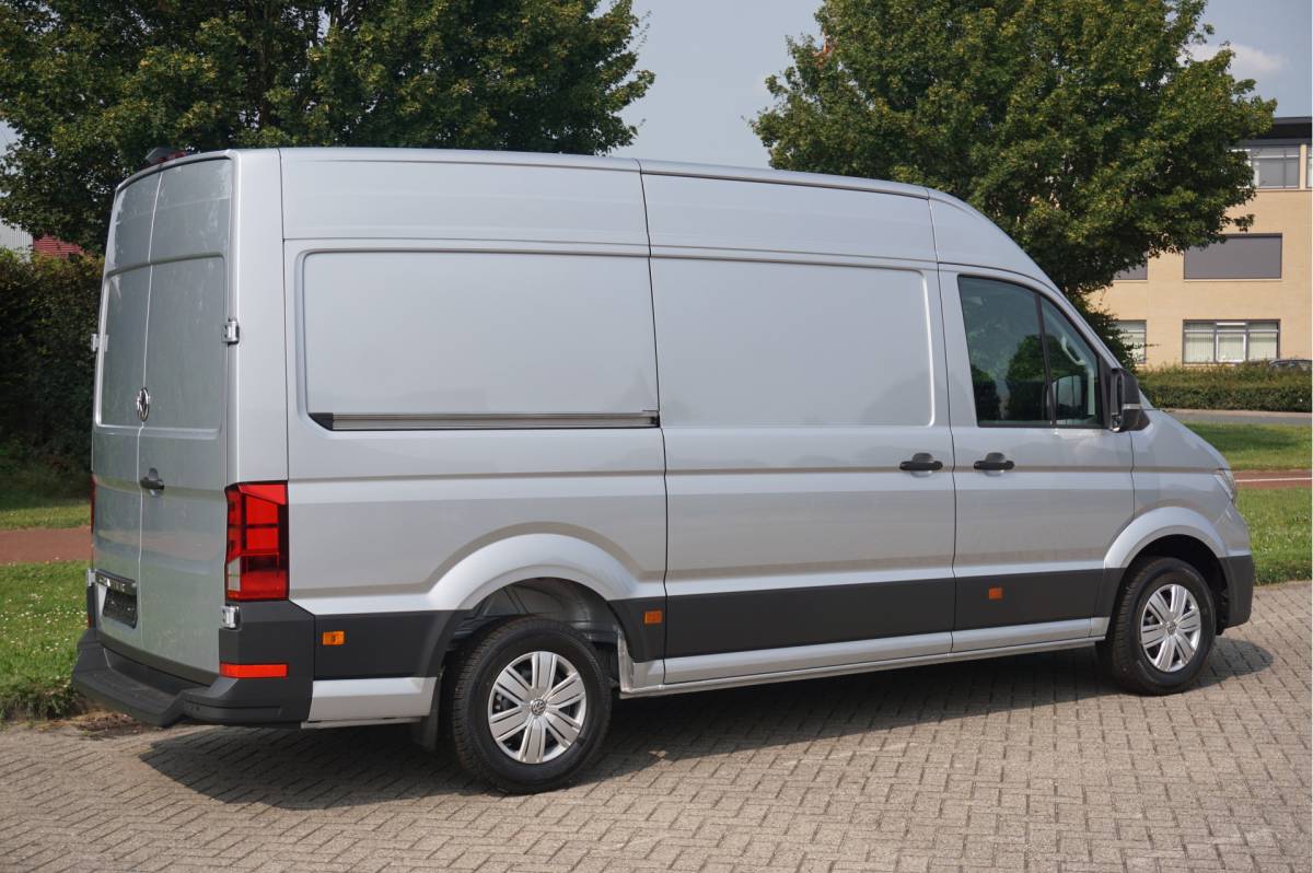 Volkswagen Crafter Volkswagen Crafter 35 177PK L3H3 AUT BPM VRIJ!! Navi, Cam, Adap. Cruise, LED!! NR. 875