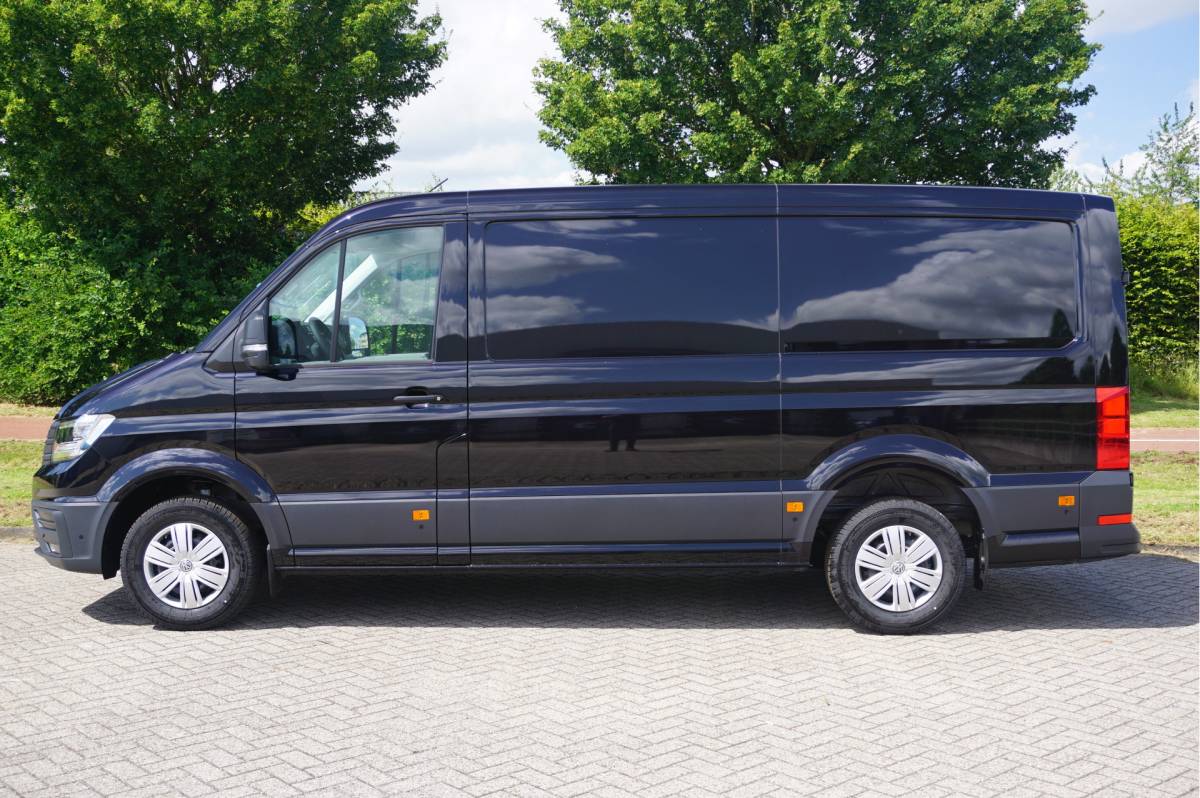 Volkswagen Crafter Volkswagen Crafter 35 177PK L3H2 AUT BPM VRIJ!! Navi, Cam, ACC, LED!! NR. 218