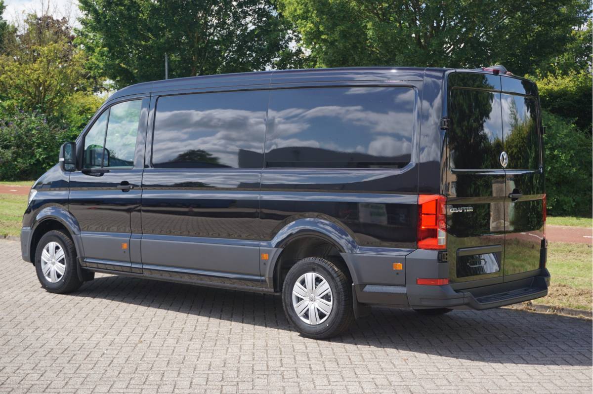 Volkswagen Crafter Volkswagen Crafter 35 177PK L3H2 AUT BPM VRIJ!! Navi, Cam, ACC, LED!! NR. 218