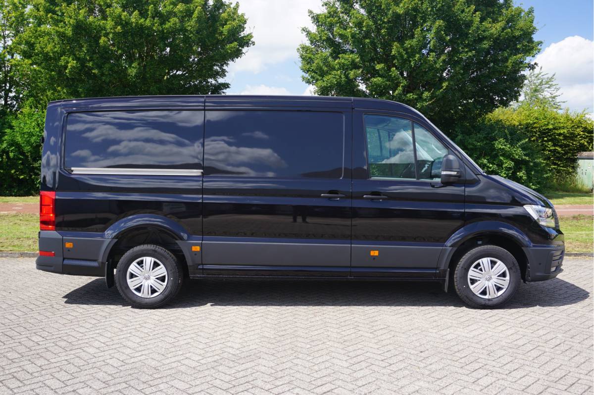 Volkswagen Crafter Volkswagen Crafter 35 177PK L3H2 AUT BPM VRIJ!! Navi, Cam, ACC, LED!! NR. 218
