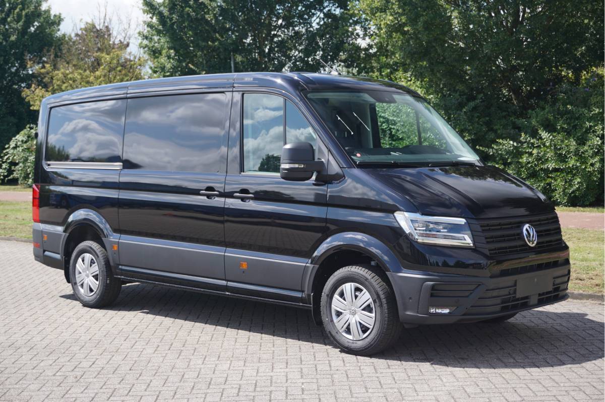 Volkswagen Crafter Volkswagen Crafter 35 177PK L3H2 AUT BPM VRIJ!! Navi, Cam, ACC, LED!! NR. 218