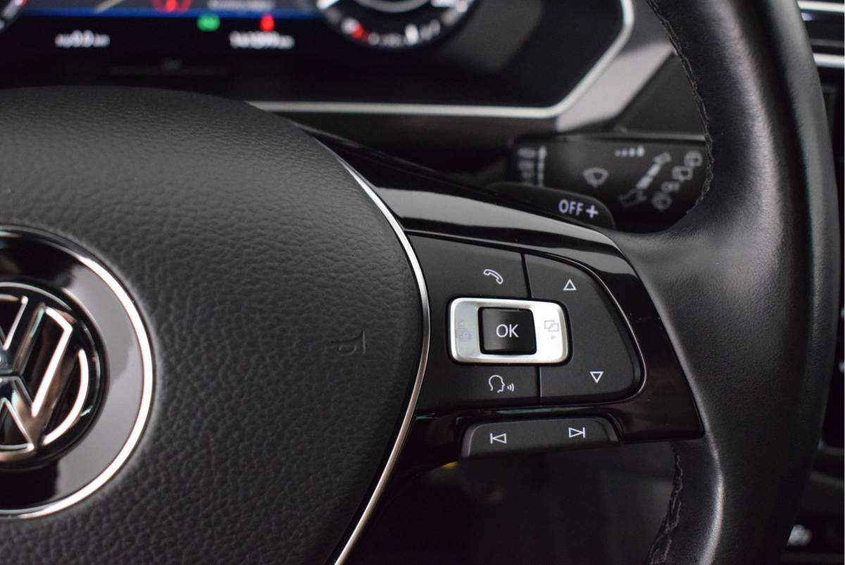 Volkswagen Tiguan Volkswagen Tiguan 1.4 TSI 150pk DSG 4Motion R-Line Highline Virtual Cockpit Led Navigatie