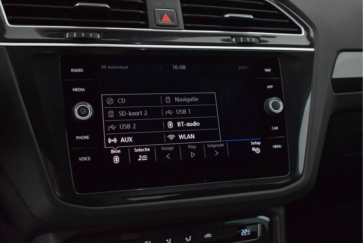 Volkswagen Tiguan Volkswagen Tiguan 1.4 TSI 150pk DSG 4Motion R-Line Highline Virtual Cockpit Led Navigatie