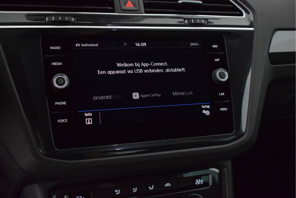 Volkswagen Tiguan Volkswagen Tiguan 1.4 TSI 150pk DSG 4Motion R-Line Highline Virtual Cockpit Led Navigatie