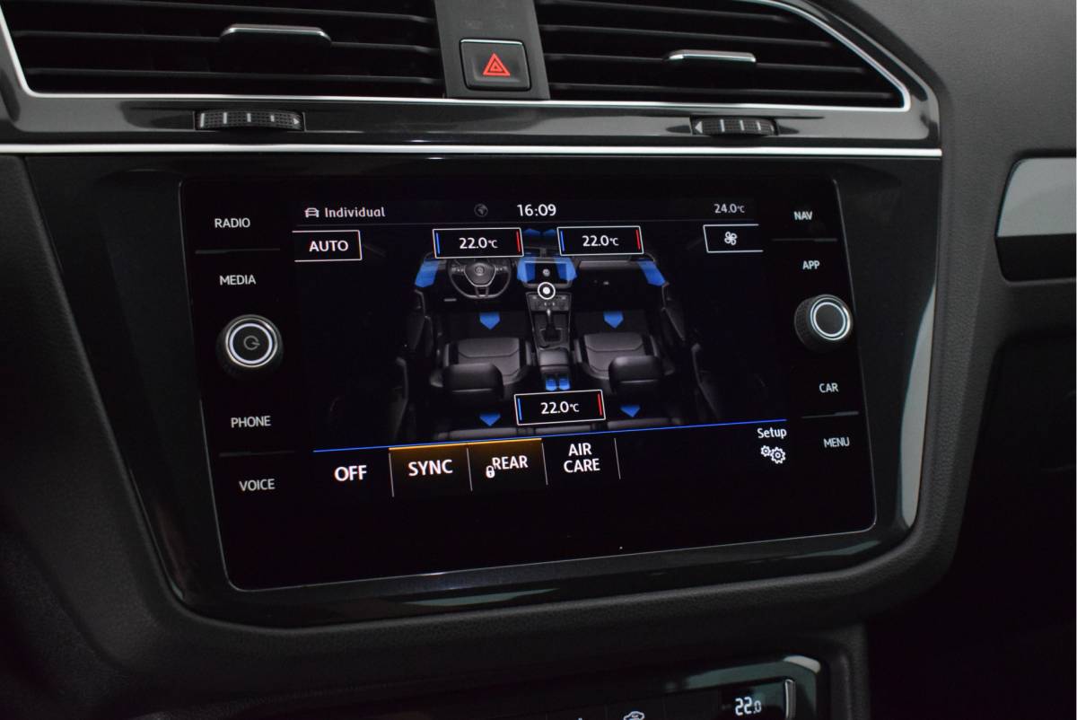 Volkswagen Tiguan Volkswagen Tiguan 1.4 TSI 150pk DSG 4Motion R-Line Highline Virtual Cockpit Led Navigatie
