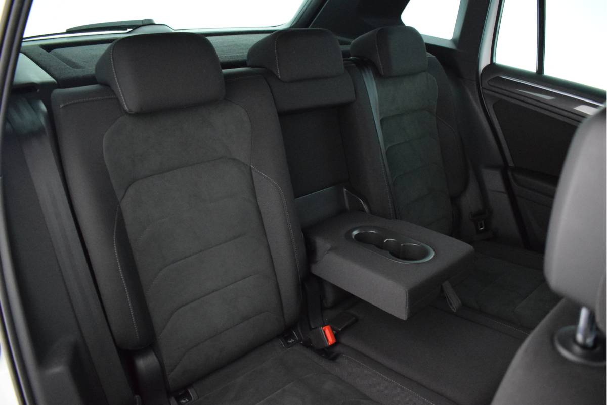 Volkswagen Tiguan Volkswagen Tiguan 1.4 TSI 150pk DSG 4Motion R-Line Highline Virtual Cockpit Led Navigatie