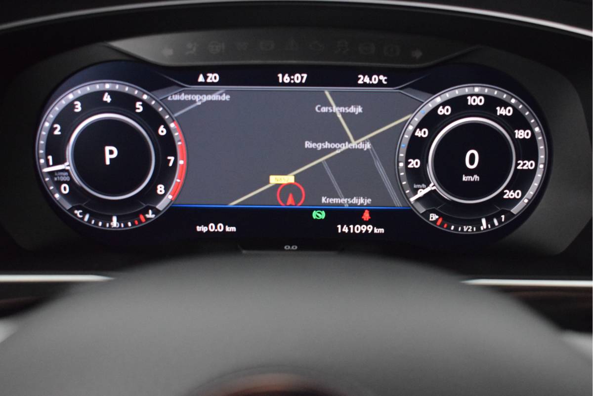 Volkswagen Tiguan Volkswagen Tiguan 1.4 TSI 150pk DSG 4Motion R-Line Highline Virtual Cockpit Led Navigatie
