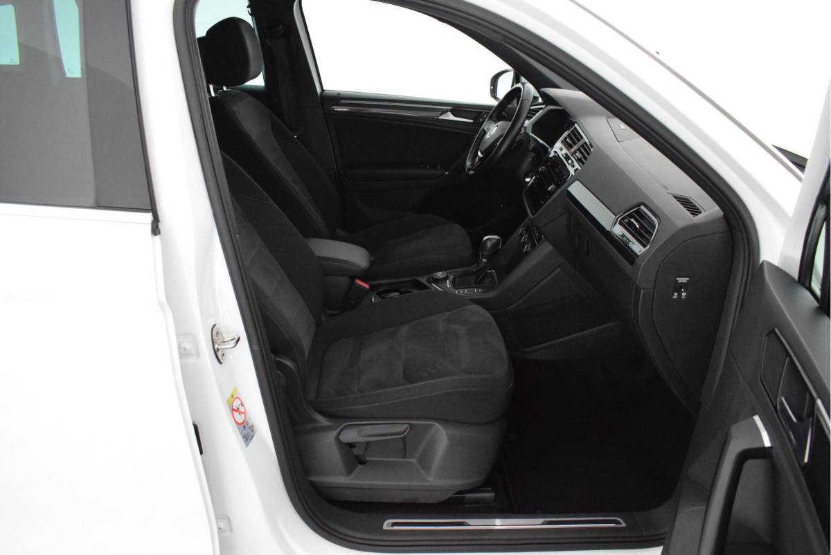 Volkswagen Tiguan Volkswagen Tiguan 1.4 TSI 150pk DSG 4Motion R-Line Highline Virtual Cockpit Led Navigatie