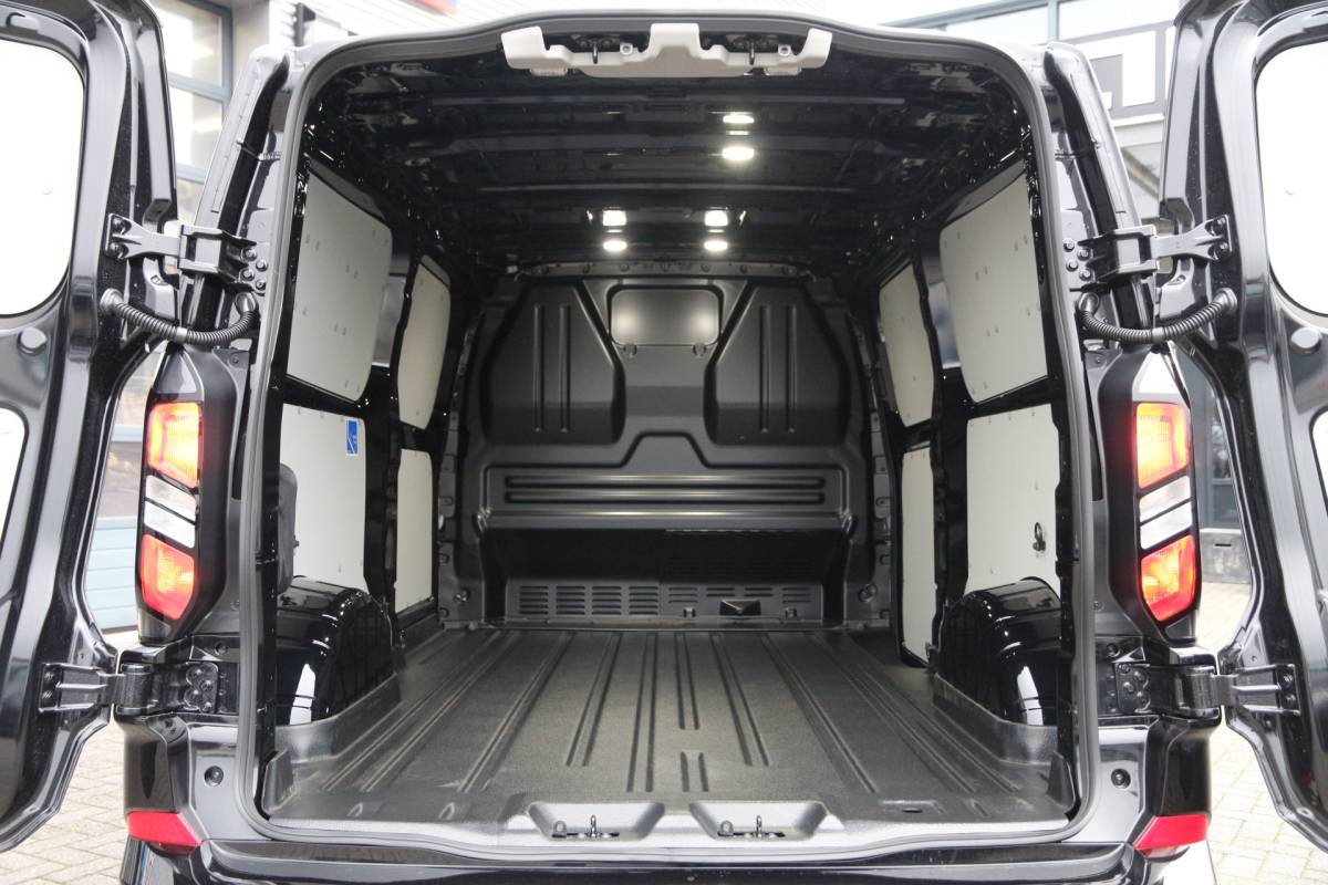 Ford Transit Custom Ford Transit Custom 2.0 TDCI 170 | Aut. | NIEUW!! | L2H1 | Cruise | Stoelverw. | Clima..
