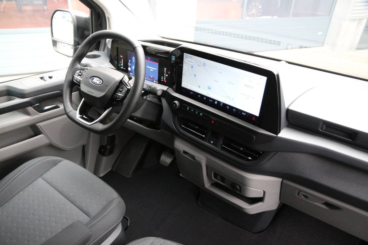 Ford Transit Custom Ford Transit Custom 2.0 TDCI 170 | Aut. | NIEUW!! | L2H1 | Cruise | Stoelverw. | Clima..
