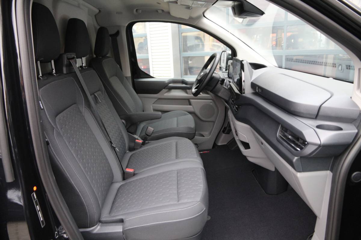 Ford Transit Custom Ford Transit Custom 2.0 TDCI 170 | Aut. | NIEUW!! | L2H1 | Cruise | Stoelverw. | Clima..