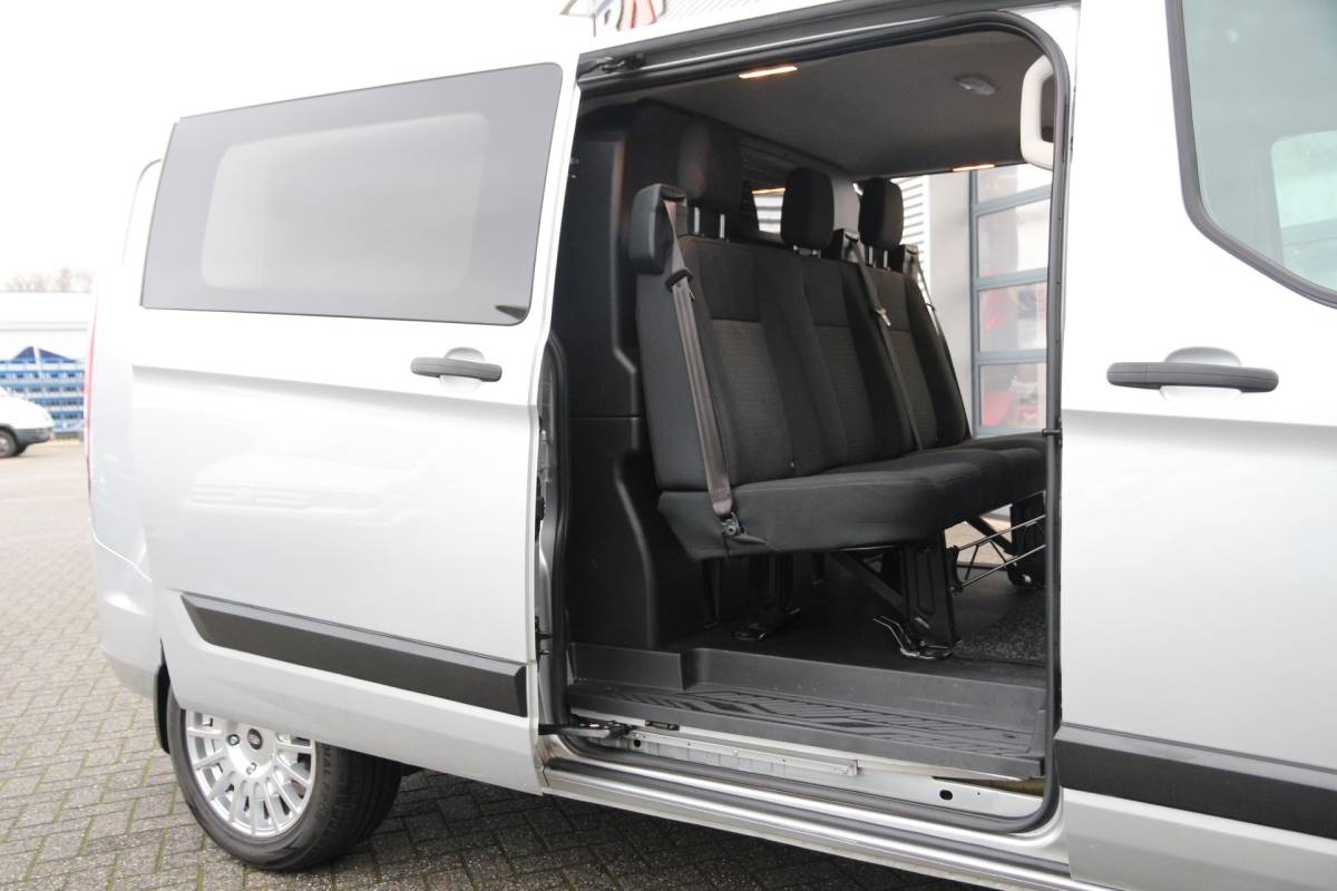 Ford Transit Custom Ford Transit Custom 320 2.0 TDCI 170 | Aut. | DC | 2x Schuifdeur | Stoelverw. | Cruise | Navi | Airco..
