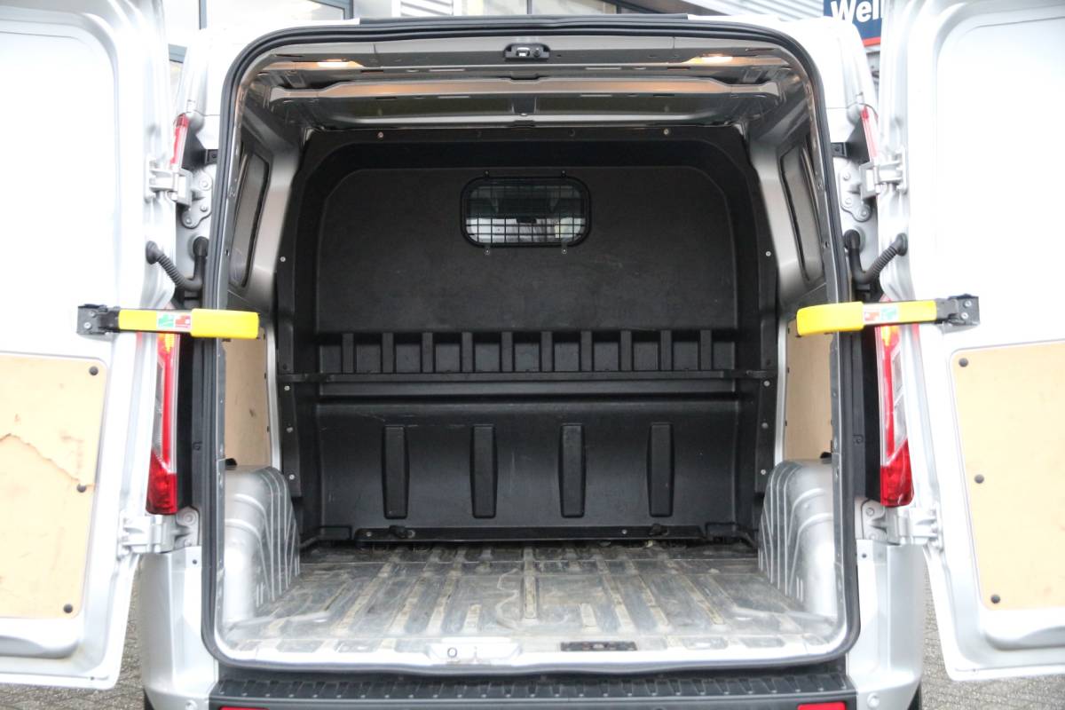 Ford Transit Custom Ford Transit Custom 320 2.0 TDCI 170 | Aut. | DC | 2x Schuifdeur | Stoelverw. | Cruise | Navi | Airco..