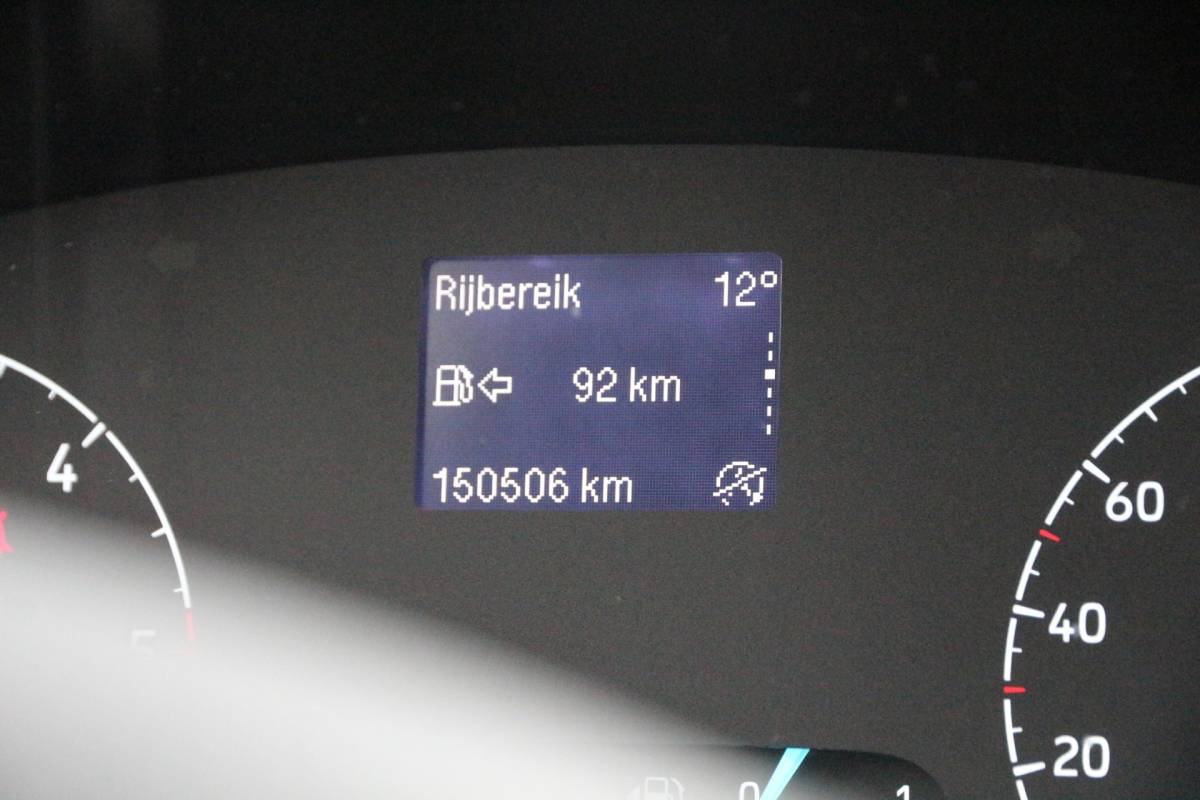Ford Transit Custom Ford Transit Custom 320 2.0 TDCI 170 | Aut. | DC | 2x Schuifdeur | Stoelverw. | Cruise | Navi | Airco..