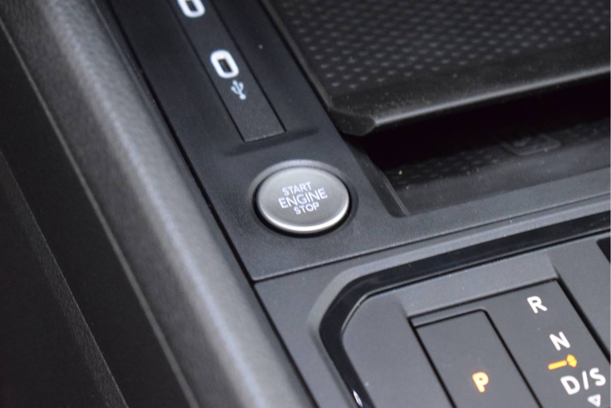 Volkswagen Caddy Volkswagen Caddy Cargo Maxi 2.0 TDI 122pk DSG Style 2x Schuifdeur Camera Led Virtual cockpit Stoelverwarming