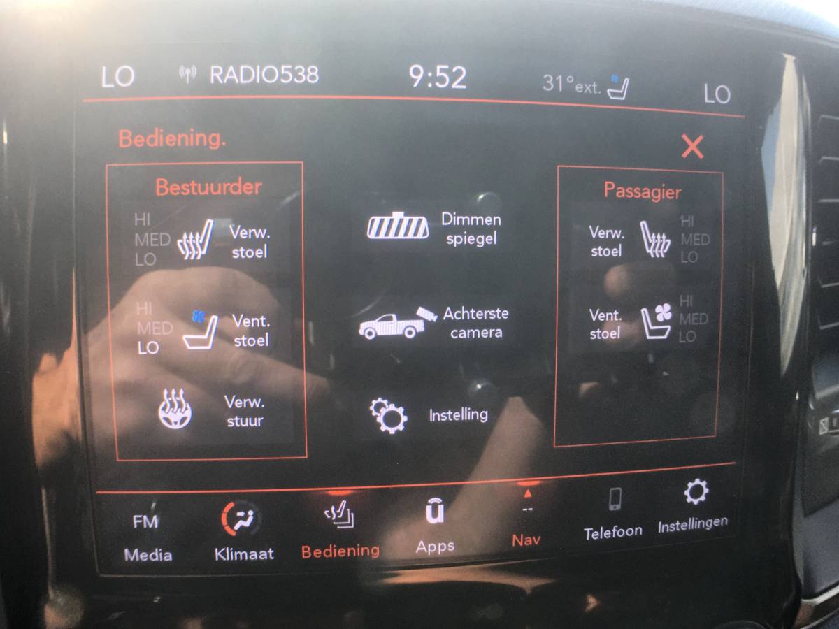 Dodge Ram 1500 Dodge Ram 1500 5.7 V8 4×4 Crew Cab 5’7 Sport Panorama dak, LPG Prins, Navigatie, leder