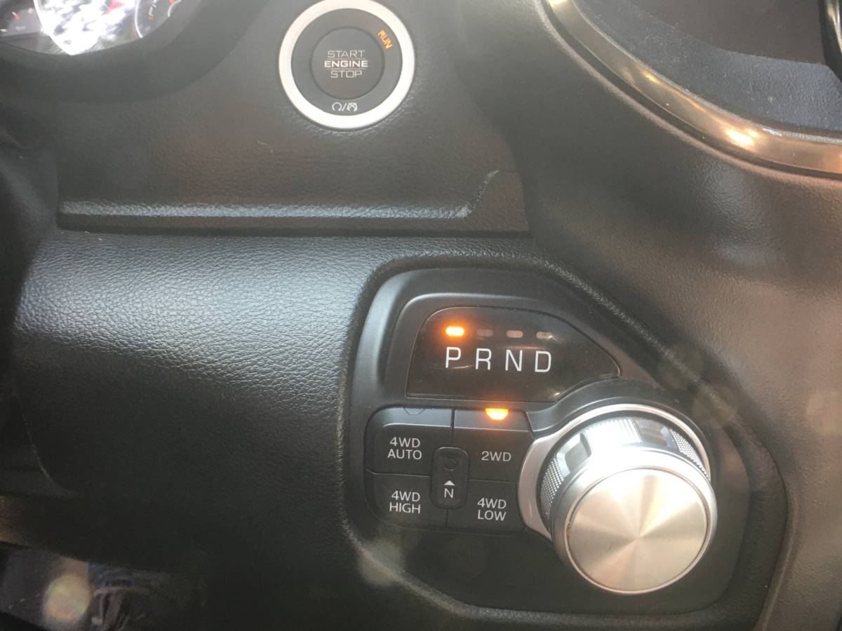 Dodge Ram 1500 Dodge Ram 1500 5.7 V8 4×4 Crew Cab 5’7 Sport Panorama dak, LPG Prins, Navigatie, leder