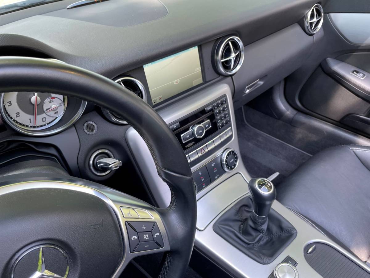 Mercedes-Benz SLK Mercedes-Benz SLK-klasse 200 Roadster / Panorama dak / Speciale Diamond White Bright lak (designlak)