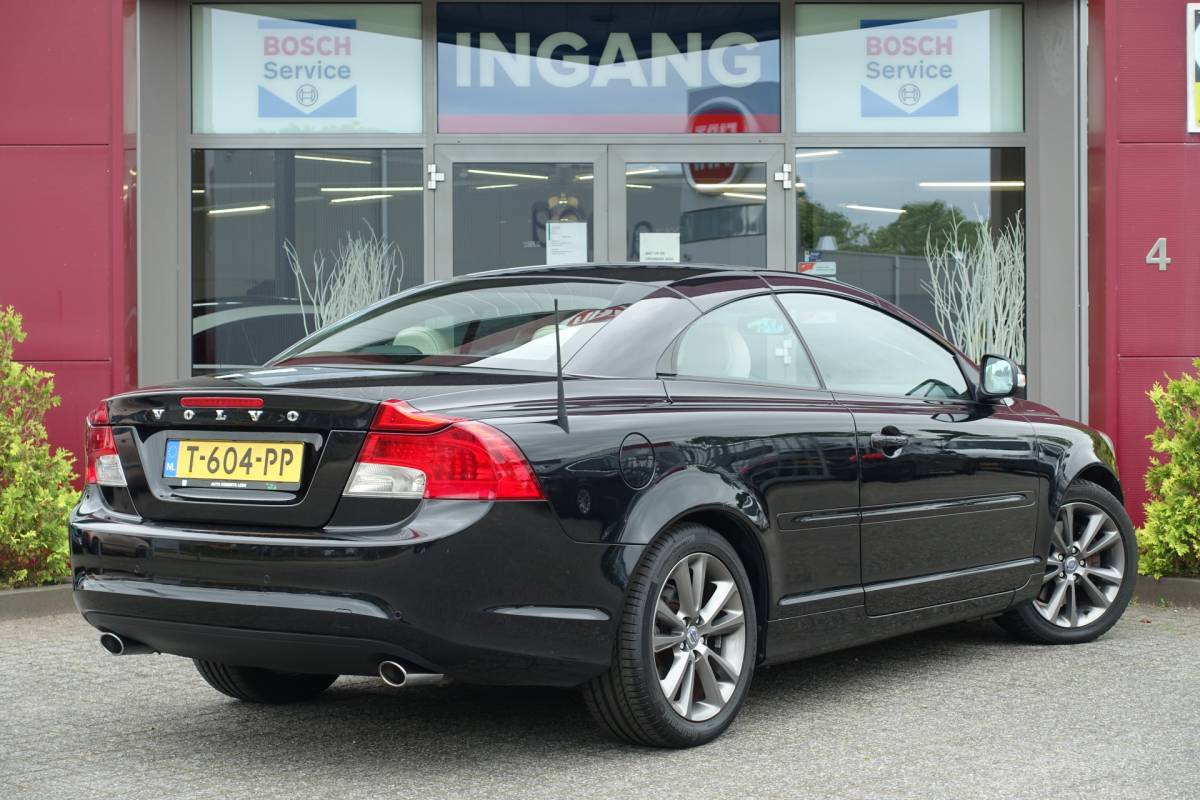 Volvo C70 Volvo C70 Convertible 2.0 D3 Kinetic