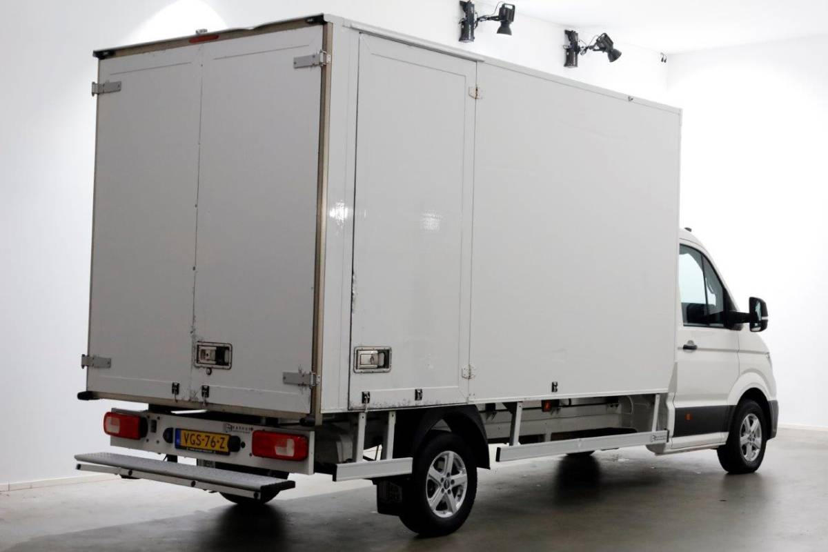 Volkswagen Crafter Volkswagen Crafter 35 2.0 TDI Bakwagen met achterdeuren en zijdeur 09-2020