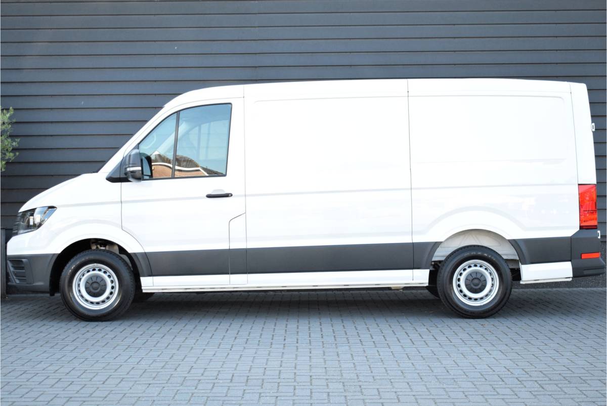 Volkswagen Crafter Volkswagen Crafter Facelift 35 2.0 TDI 140pk H6 L3H2 Comfortline App-Connect Parkeersensoren