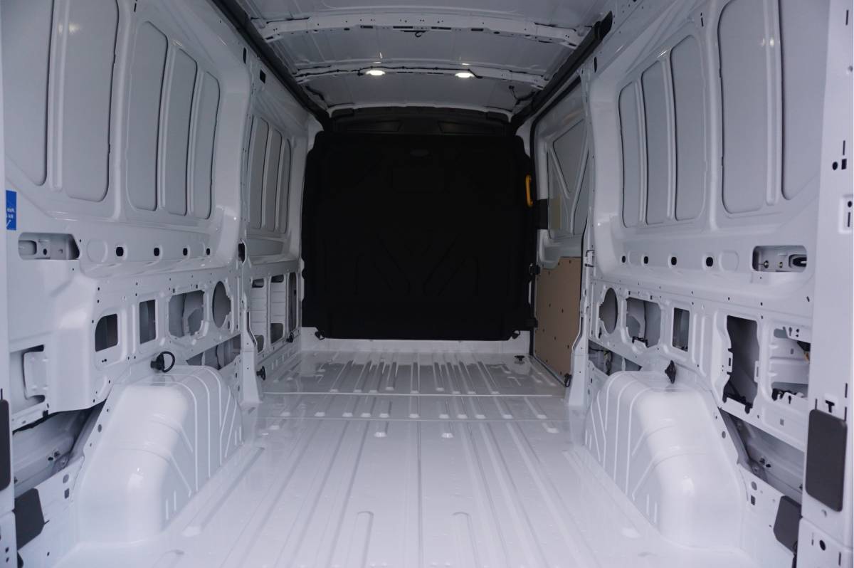 Ford Transit Ford Transit 350L 130PK L3H2 BPM VRIJ!! Airco, Cruise, Camera, 270Gr Deur!! NR. 132