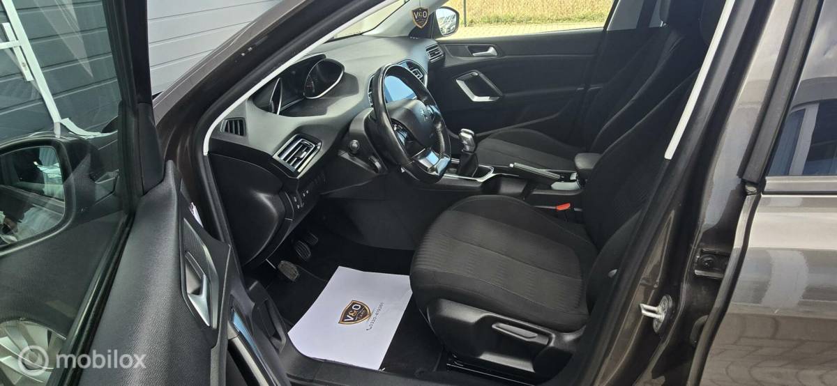 Peugeot 308 Peugeot 308 SW 1.2 PureTech Active