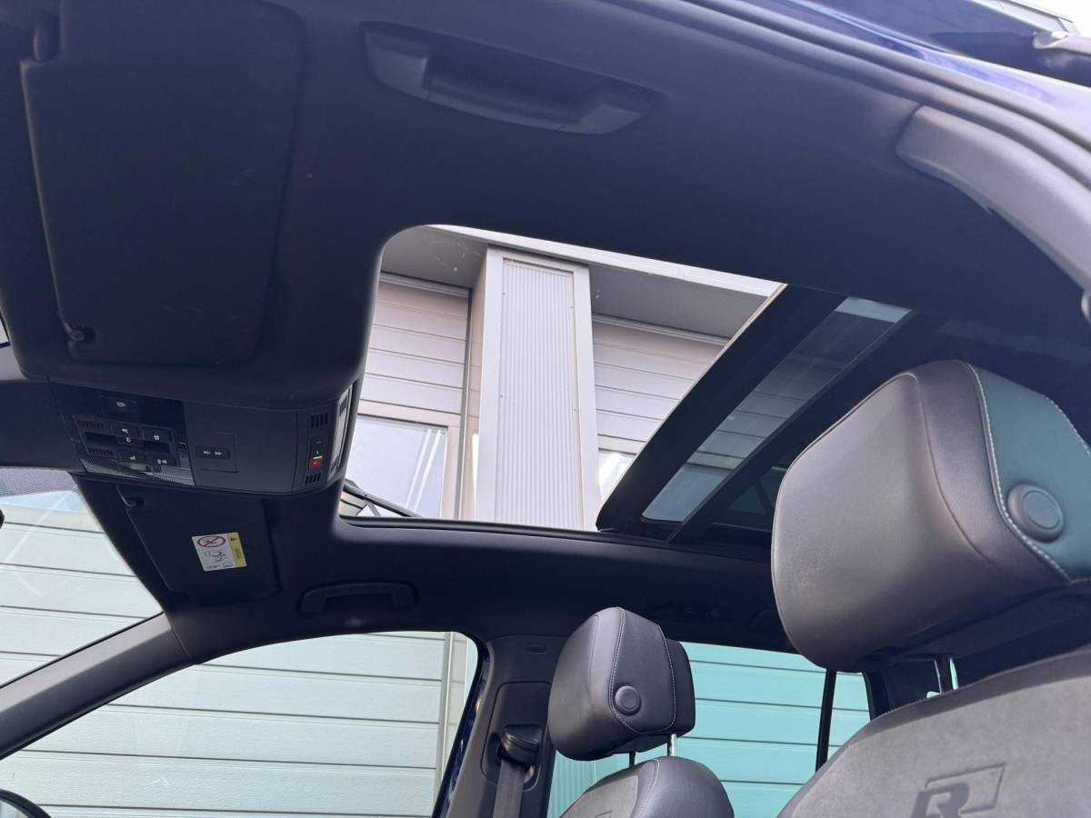 Volkswagen Tiguan Volkswagen Tiguan 2.0 TSI 4Motion R-Line 220 PK | 360°Camera | PANO | NAV
