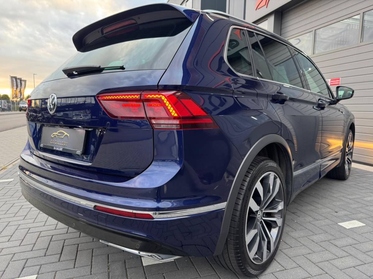 Volkswagen Tiguan Volkswagen Tiguan 2.0 TSI 4Motion R-Line 220 PK | 360°Camera | PANO | NAV