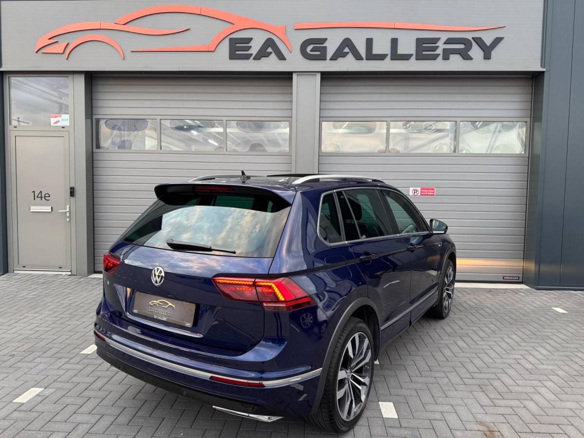 Volkswagen Tiguan Volkswagen Tiguan 2.0 TSI 4Motion R-Line 220 PK | 360°Camera | PANO | NAV