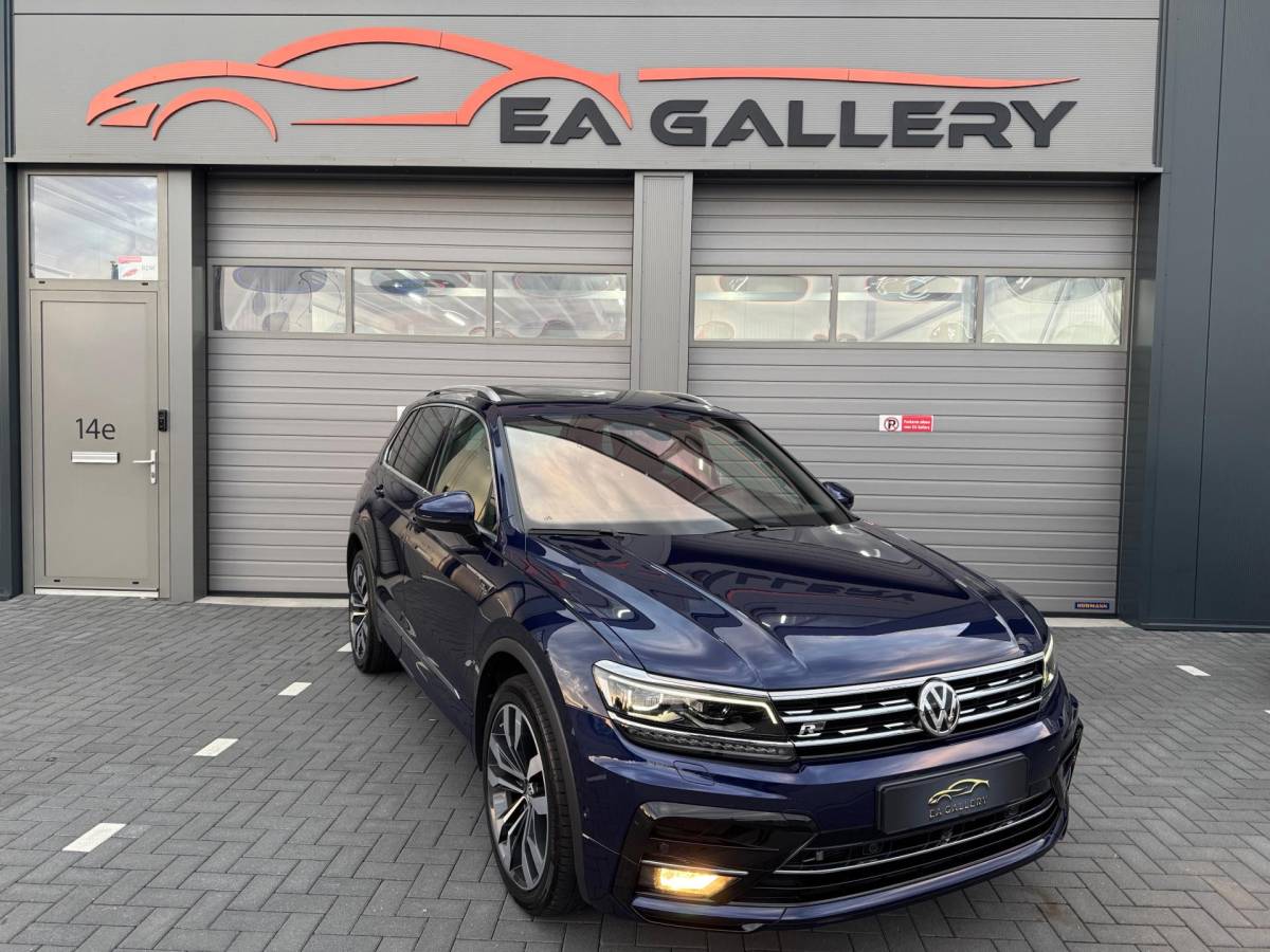 Volkswagen Tiguan Volkswagen Tiguan 2.0 TSI 4Motion R-Line 220 PK | 360°Camera | PANO | NAV